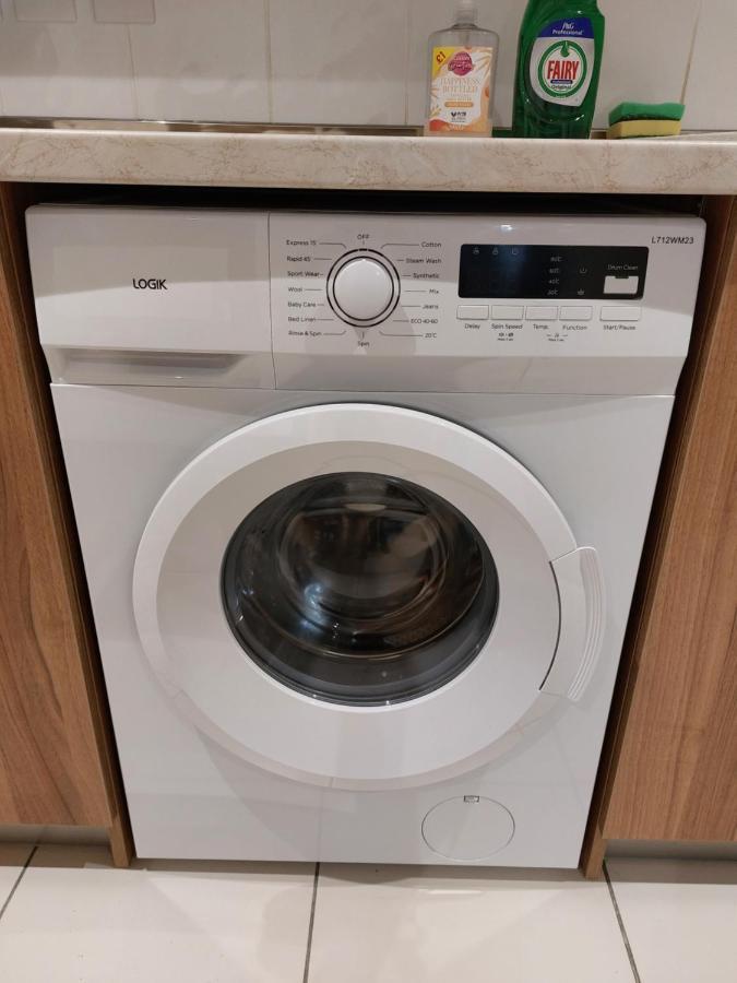 Cosy North Kensington Family Apartment For 4 Persons - Children Stay Free لندن المظهر الخارجي الصورة