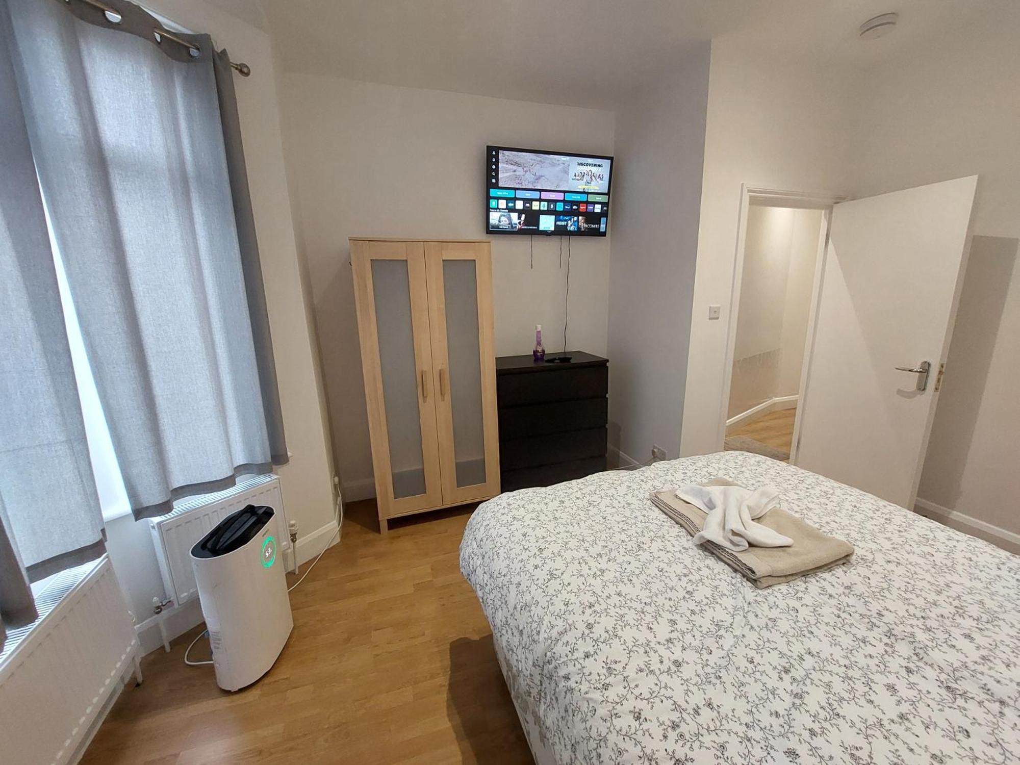 Cosy North Kensington Family Apartment For 4 Persons - Children Stay Free لندن المظهر الخارجي الصورة